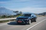 Lexus ES300h 2018 года (WW)